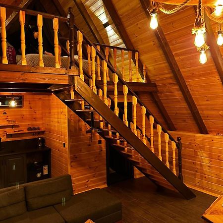 Eloi Suit Bungalov Ardesen ภายนอก รูปภาพ