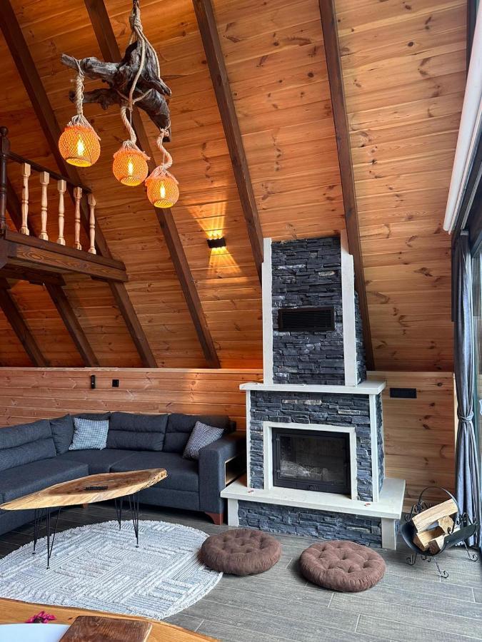Eloi Suit Bungalov Ardesen ภายนอก รูปภาพ