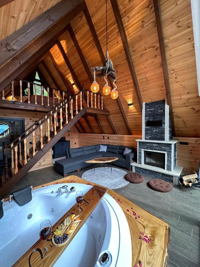 Eloi Suit Bungalov Ardesen ภายนอก รูปภาพ