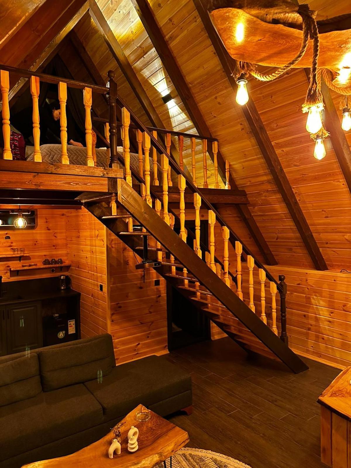 Eloi Suit Bungalov Ardesen ภายนอก รูปภาพ